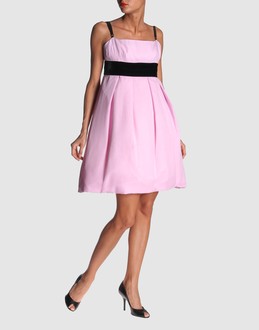 Kurze - F�R - Kleider - D&G -