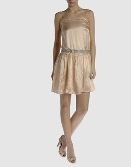 SEE BY CHLOE' - ���f�B�[�X - �����s�[�X�E�h���X - �~�j�����s�[�X/�~�j�h���X on YOOX.COM 