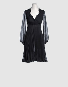 JO NO FUI - レディース - ワンピース・ドレス - 7部丈ワンピース・ドレス on YOOX.COM