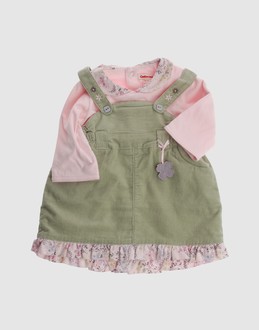 CATIMINI - ガールズ - ワンピース・ドレス - ワンピース・ドレス on YOOX.COM