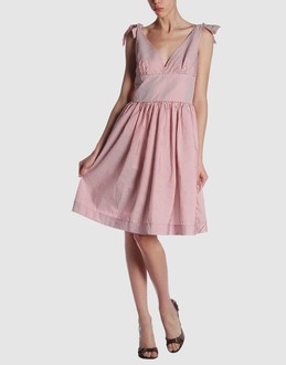 Confronta prezzi Moschino jeans vestiti vestiti longuette su yoox.com