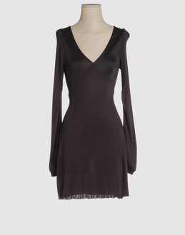 HOLIDAY IN - レディース - ワンピース・ドレス - ミニワンピース/ミニドレス on YOOX.COM