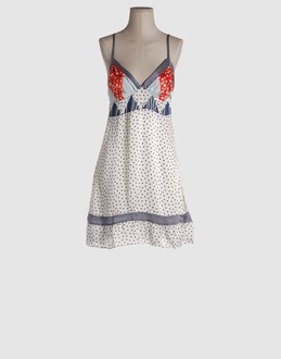 Confronta prezzi Mary jane vestiti vestiti corti su yoox.com