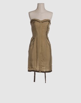 Confronta prezzi Cnc costume national vestiti vestiti corti su yoox.com
