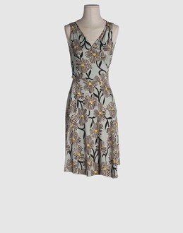 Confronta prezzi Cheap & chic moschino vestiti vestiti longuette su yoox.com
