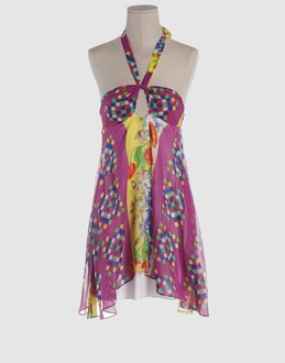 Confronta prezzi Versace jeans couture vestiti vestiti corti su yoox.com