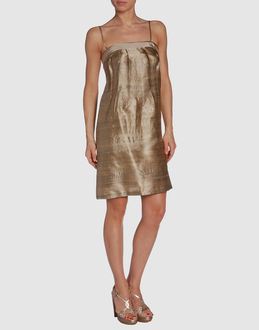 Web market place, le comparateur de prix du web: Costume national   Robes mi-longues