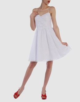 BETSEY JOHNSON VESTITI Vestiti longuette su YOOX.COM