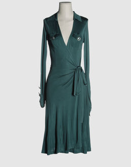 Confronta prezzi Guess vestiti vestiti longuette su yoox.com