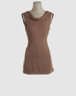 Confronta prezzi Loops vestiti vestiti corti su yoox.com