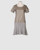 Comparez les prix Sacai - robes - robes courtes sur yoox.com
