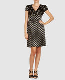 Comparez les prix Betsey johnson - robes - robes courtes sur yoox.com
