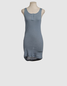 KOSTYM - ROBES - Robes courtes - sur YOOX.COM