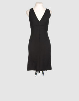 Vanda Catucci   Robes courtes
