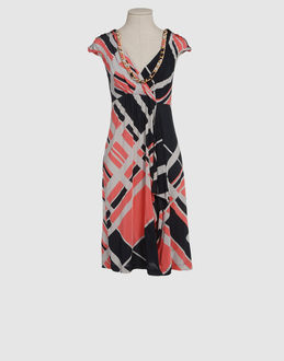  - robes - robes courtes - sur yoox.com