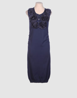 Dinou By Joaquim Jofre Dinou By Joaquim Jofre