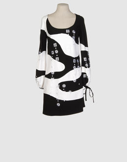 Gai Mattiolo Robes courtes
