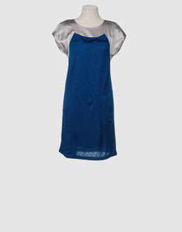 Erotokritos    Robes courtes