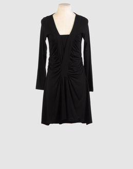 B.stylish   Robes courtes