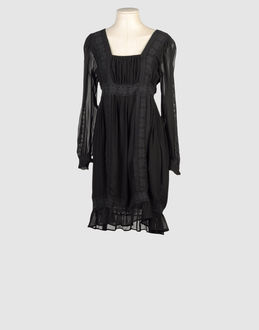 Robes courtes