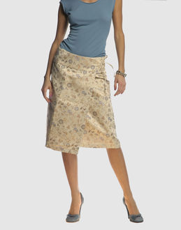 P.C. FEMME - JUPES - Jupes mi-longues sur YOOX.COM
