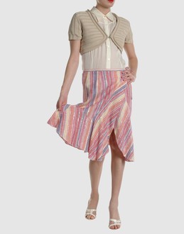 WEEKEND MAX MARA - レディース - スカート - 7部丈スカート on YOOX.COMの画像