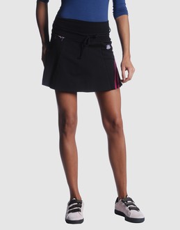 LONSDALE LONDON - レディース - スカート - ミニスカート on YOOX.COMの画像