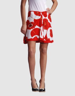 Confronta prezzi Versace gonne minigonne su yoox.com