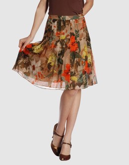 Burberry jupes jupes mi-longues
