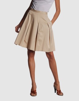 Gabardine - Stretch - Button, zip fly closure - Two front pockets - Unlined - Pleated detailing -