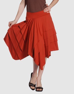 LABO.ART GONNE Gonne longuette su YOOX.COM