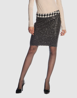 Confronta prezzi D&g gonne gonne ginocchio su yoox.com