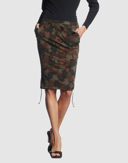 Confronta prezzi Moschino jeans gonne gonne ginocchio su yoox.com