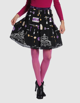 Confronta prezzi Anna sui gonne gonne ginocchio su yoox.com