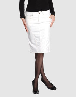 Confronta prezzi Versace jeans couture gonne gonne ginocchio su yoox.com