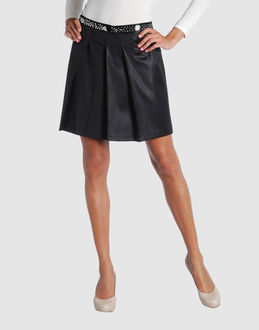 Confronta prezzi Blugirl blumarine gonne minigonne su yoox.com