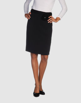 Confronta prezzi Blumarine gonne gonne ginocchio su yoox.com
