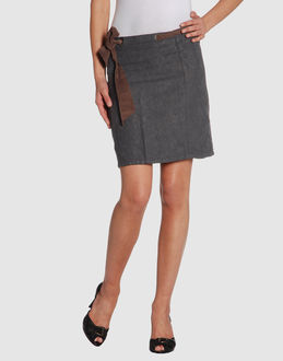 525 SKIRTS Knee length skirts on YOOXCOM