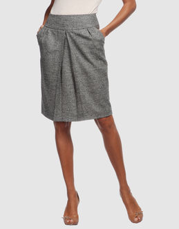 Confronta prezzi Aquascutum gonne gonne ginocchio su yoox.com