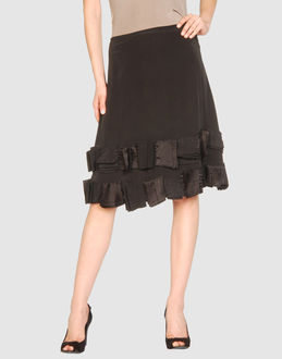 John Rocha   Jupes au genou