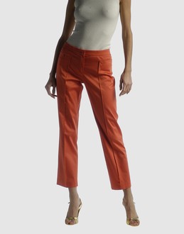 CARACTERE - PANTALONS - Pantalons corsaires sur YOOX.COM
