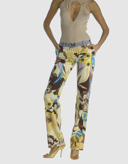 WEBER - PANTALONS - Pantalons taille basse sur YOOX.COM