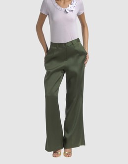 HAUTE - PANTALONS - Pantalons classiques sur YOOX.COM