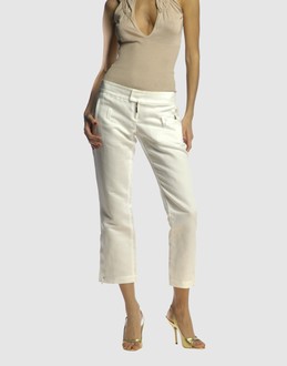 PF PAOLA FRANI - PANTALONI - Pantaloni capri su YOOX.COM