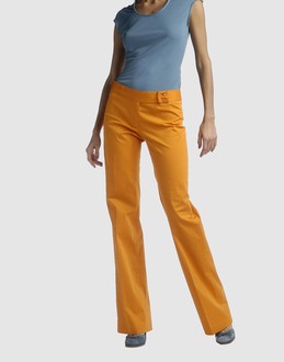 ILARY - PANTALONS - Pantalons taille basse sur YOOX.COM