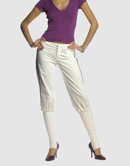 MAGGIE - PANTALONS - Pantalons taille basse sur YOOX.COM