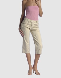 MIN CHAN - PANTALONS - Pantalons corsaires sur YOOX.COM