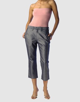 ZUCCA TRAVAIL - PANTALONS - Pantalons corsaires sur YOOX.COM