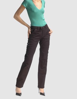 BLUMARINE JEANS - PANTALONS - Pantalons sur YOOX.COM