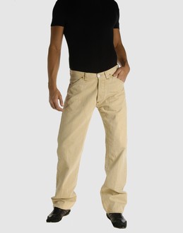 REDS - PANTALONS - Pantalons sur YOOX.COM